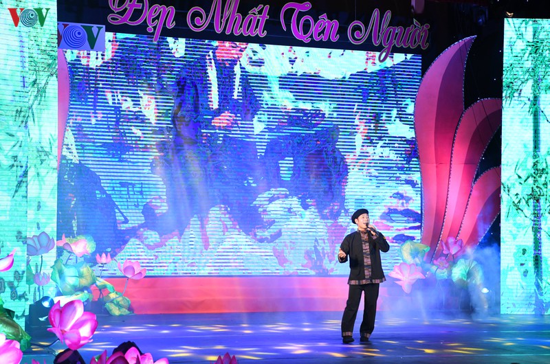 toan canh chuong trinh giao luu nghe thuat "dep nhat ten nguoi" hinh 12