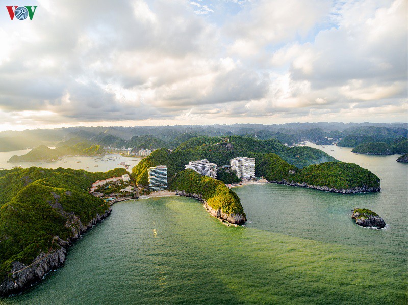 can canh bai tam nhan tao, resort va cap treo cat hai...o hai phong hinh 11