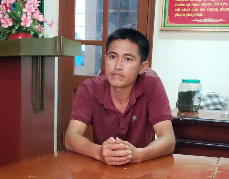bac kan bat giu xe tai van chuyen go trai phep hinh 3