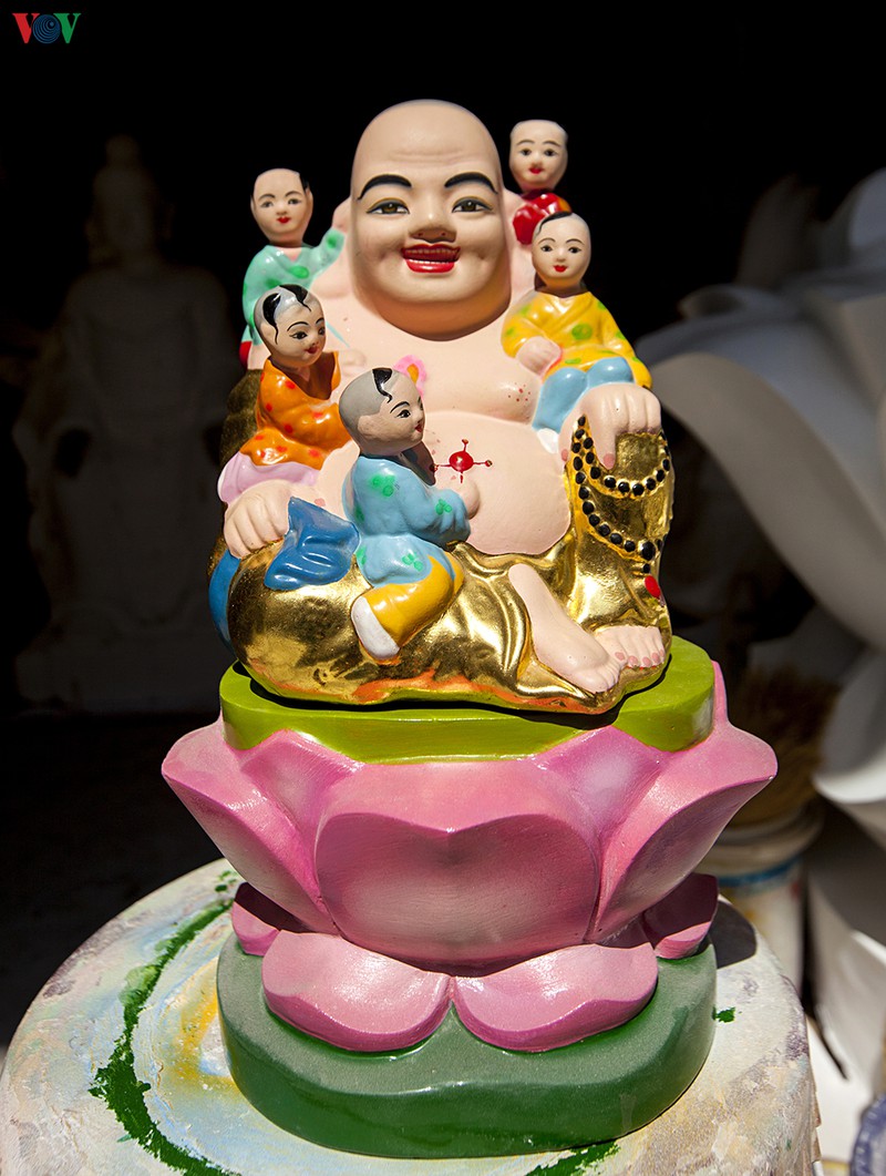 lang nghe trong long pho gan 100 nam lam tuong phat hinh 16