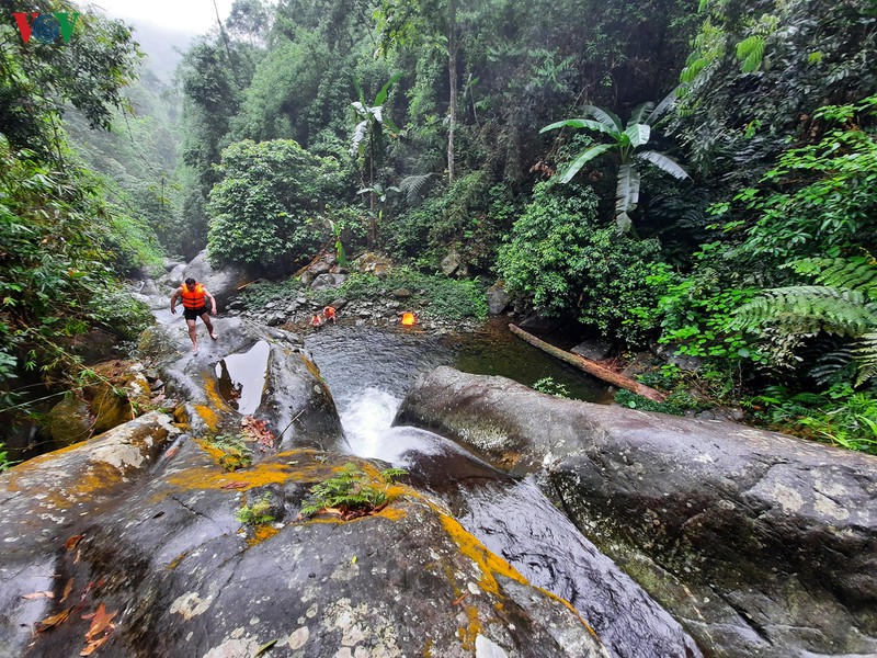 chinh phuc suoi cua tu - cung duong trekking hap dan o thai nguyen hinh 5