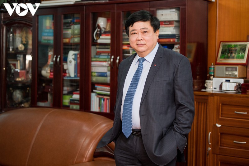pgs.ts nguyen the ky: ly luan phe binh vhnt can ro tinh dan duong hinh 1