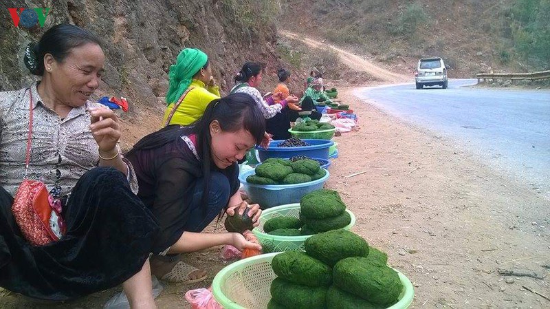  reu suoi: mon an dan da cua nguoi thai tay bac hinh 2