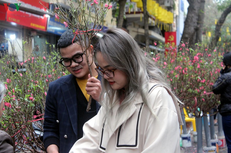 tet canh ty: lua nep canh xuong pho cho hoa co nhat ha noi hinh 7