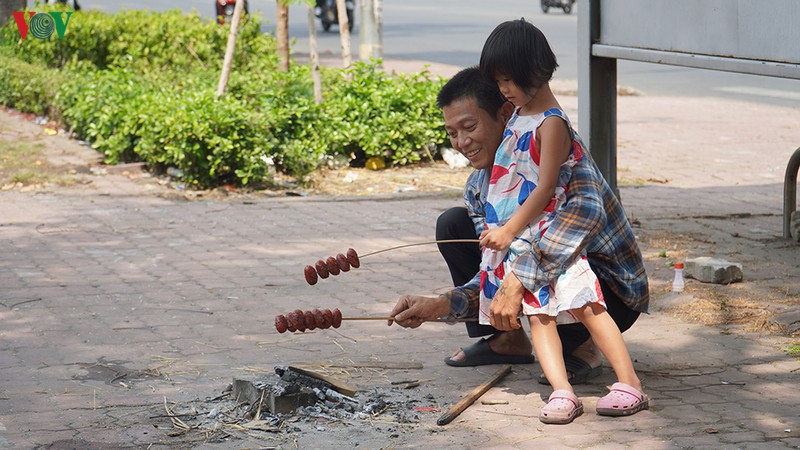 tp hcm: duong pho thong thoang trong ngay lam viec dau tien hinh 12