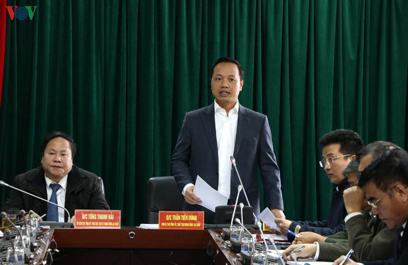 virus corona:nhieu dia phuong tam ngung le hoi, siet chat quan ly cua khau hinh 1