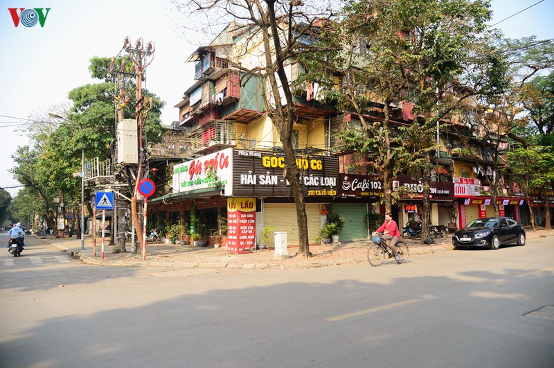 pho phuong vang lang, nguoi ha noi lo chong dich covid-19 hinh 2