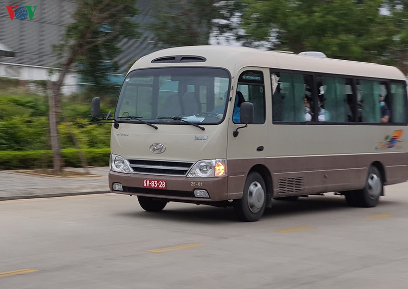 da nang van dong doi tiec cuoi de phong chong dich covid-19 hinh 1