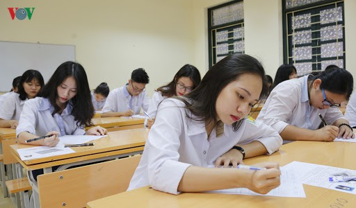 giam tai thi thpt quoc gia 2020, hoc sinh bot lo hinh 1
