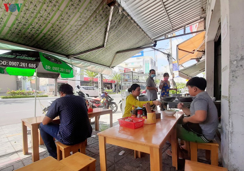ca mau "gian" trong noi tinh, siet chat hoat dong tu ngoai vao. hinh 1