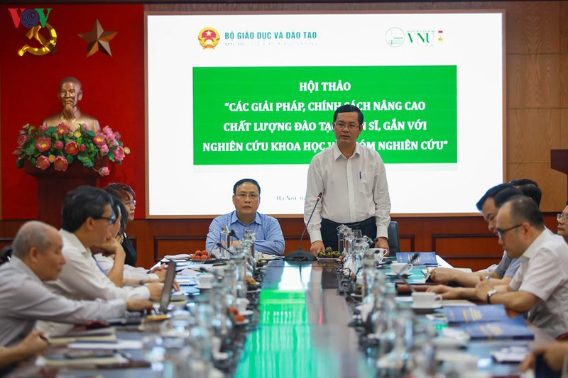 dao tao tien si: se xem xet phuong an ho tro hoc phi, hoc bong  hinh 1