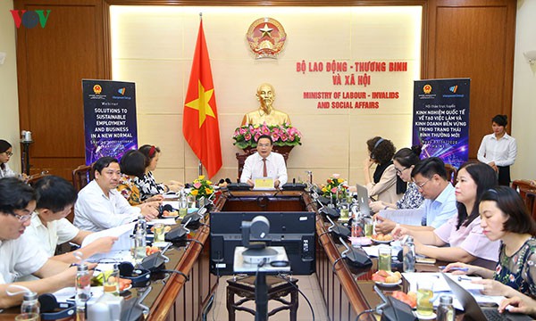 5 thang dau nam da co tren 430.000 nguoi nop ho so huong tro cap that nghiep hinh 1