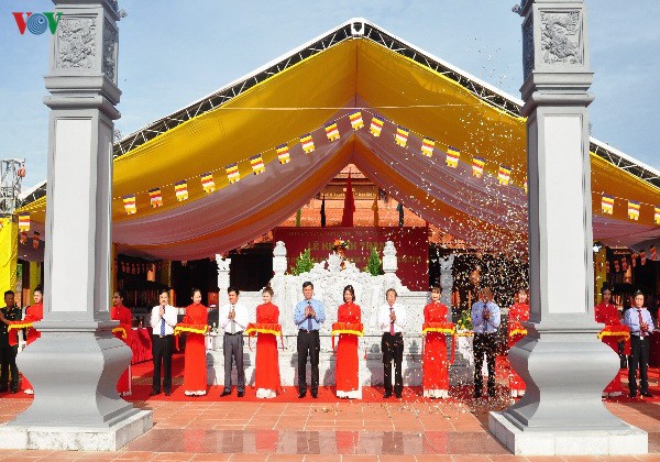 quang binh khanh thanh den tho bac ho va cac anh hung liet si hinh 1
