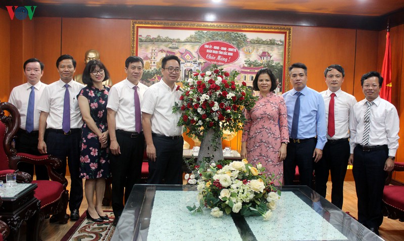 ong pham minh chinh den chuc mung vov nhan ngay bao chi cach mang hinh 9