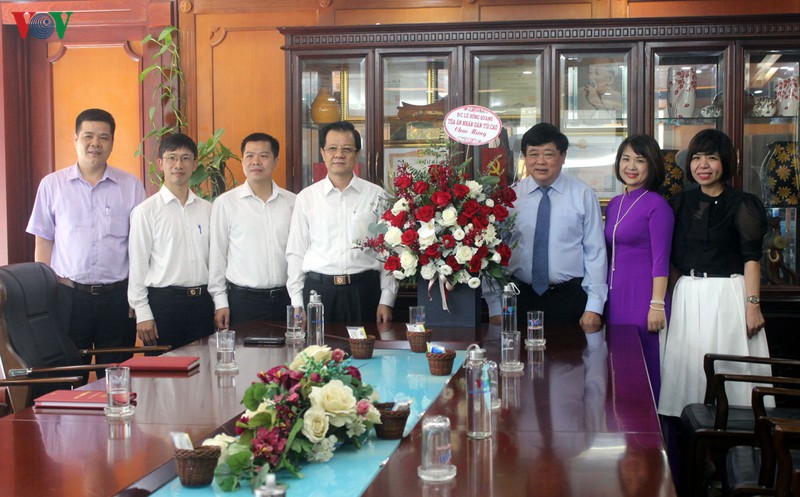 ong pham minh chinh den chuc mung vov nhan ngay bao chi cach mang hinh 5