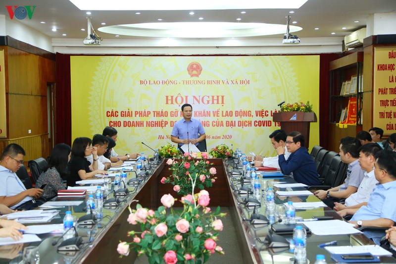 so doanh nghiep rut khoi thi truong cao ky luc tu truoc toi nay hinh 1