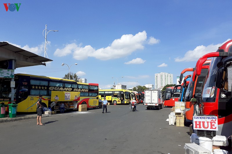 xe khach, xe hop dong khong den da nang tu 28/7 hinh 1