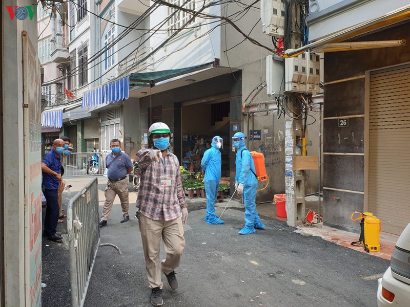 ha noi tien hanh khu khuan khu vuc co ca nghi mac covid-19 hinh 1