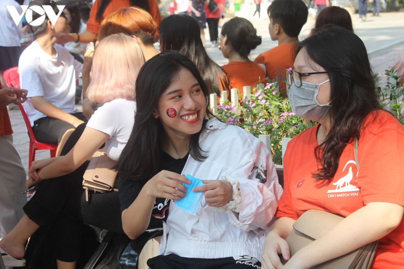 hoc sinh ha noi hao hung ngay tuu truong nam hoc dac biet mua covid-19 hinh 3