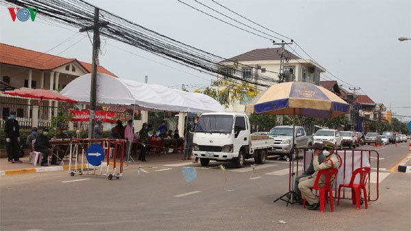 nguoi nuoc ngoai nhap canh lao sau ngay 3/5 tu tra chi phi cach ly hinh 1