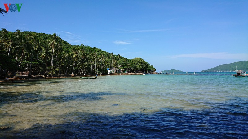 quan dao nam du- thien duong chup anh check-in cua gioi tre hinh 14