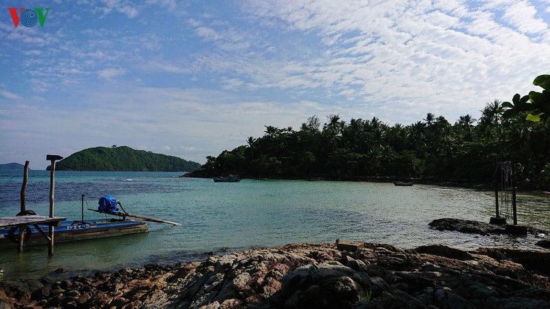 quan dao nam du- thien duong chup anh check-in cua gioi tre hinh 15