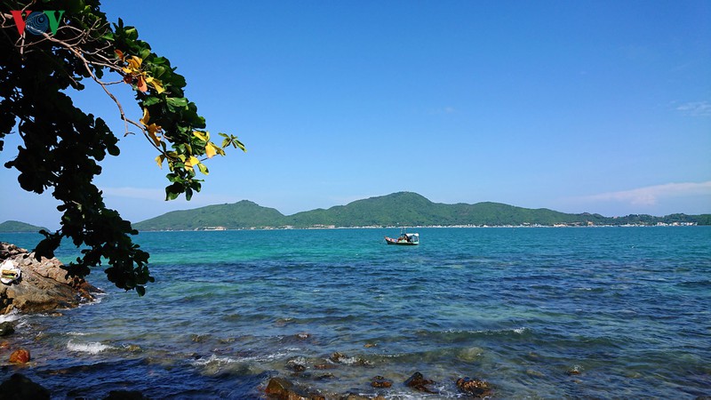 quan dao nam du- thien duong chup anh check-in cua gioi tre hinh 12