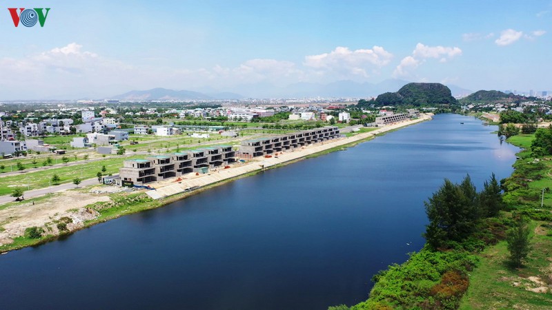 bat dong san quang nam, da nang am dam sau khi nong sot qua nhanh hinh 1