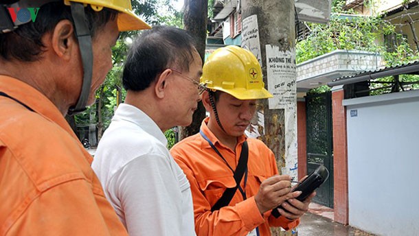 bieu gia dien sinh hoat 5 bac: ai huong loi? hinh 2