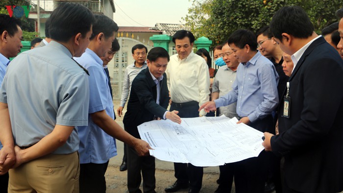 day nhanh tien do du an nang cap, mo rong cang hang khong dien bien hinh 1