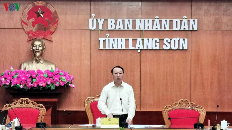 6 cua khau tai tinh lang son da thong quan hang hoa hinh 1