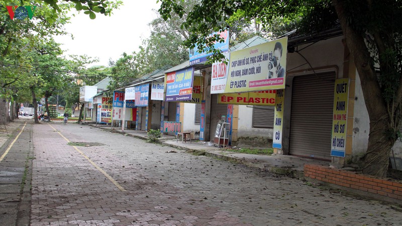 cach ly toan xa hoi, nguoi dan thanh vinh van "do" ve ho dieu hoa dao choi hinh 4