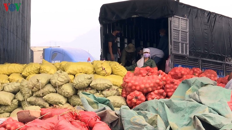 covid-19 o bac kinh anh huong lon den thuong mai viet - trung hinh 1