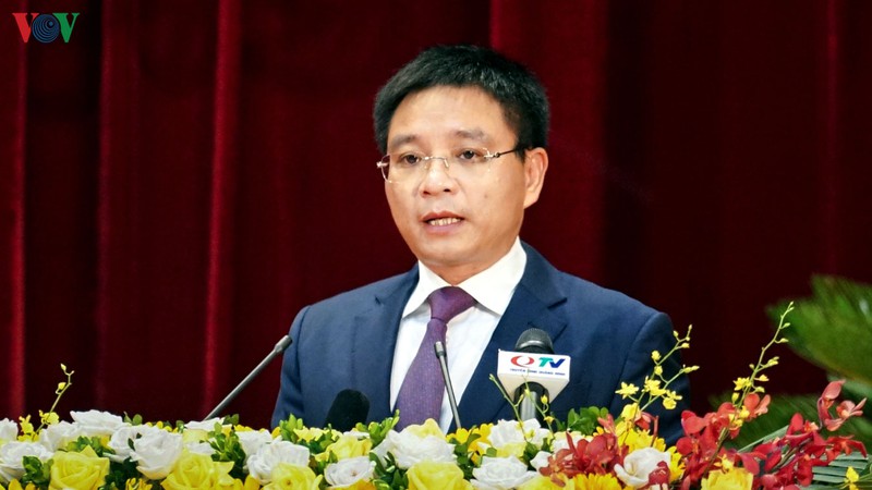 quang ninh kien quyet thu hoi hoac dung trien khai doi voi cac du an hieu qua thap hinh 1