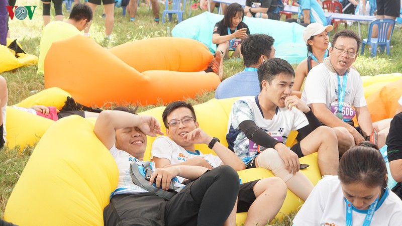 chum anh: hang nghin nguoi tham gia giai marathon tphcm nam 2020 hinh 12