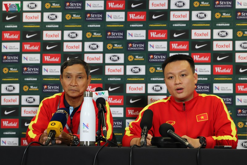 dt nu viet nam da no luc het suc trong tran dau voi dt nu australia hinh 1