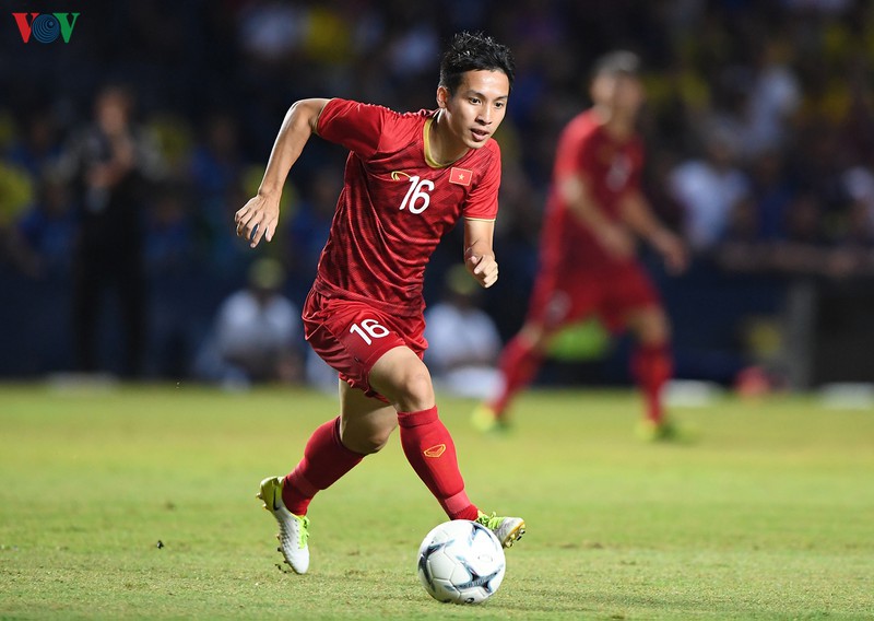 du doan doi hinh toi uu cua dt viet nam neu chuyen sang so do 4-3-3 hinh 7
