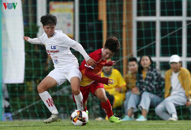 "messi bong da nu viet nam" khuay dao ngay mo man giai u19 nu quoc gia hinh 12