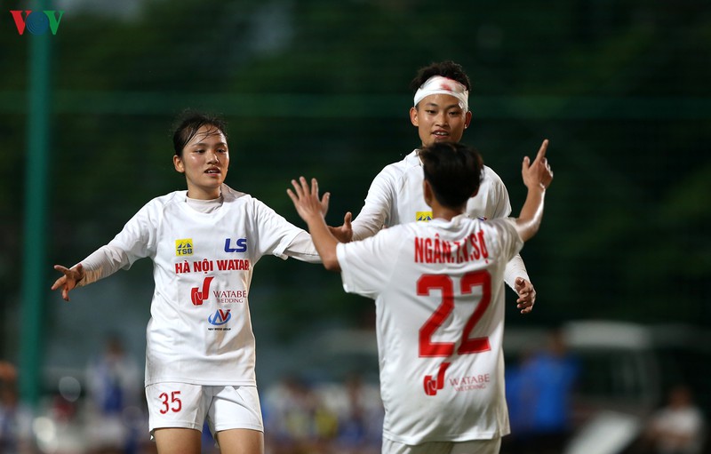 "messi bong da nu viet nam" khuay dao ngay mo man giai u19 nu quoc gia hinh 10
