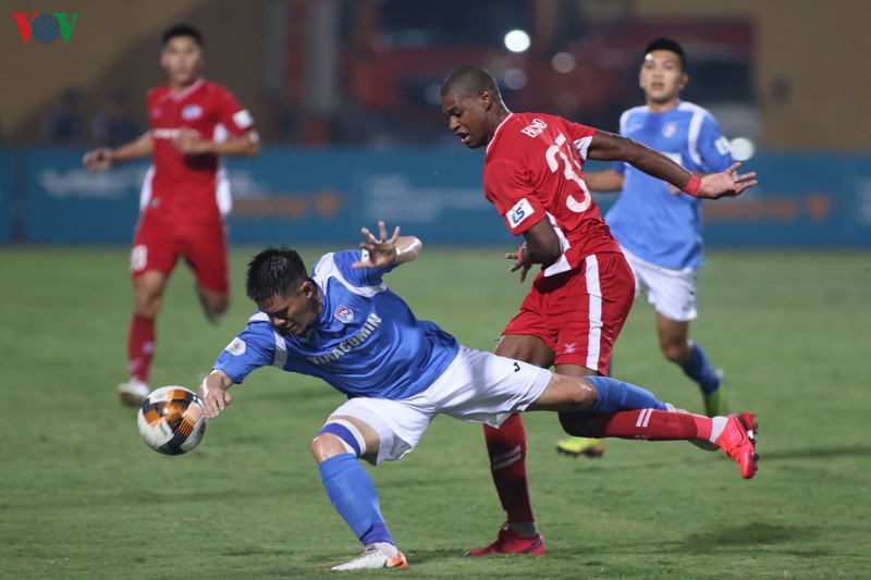 can canh: khac ngoc giai cuu viettel truoc su chung kien cua thay park hinh 7