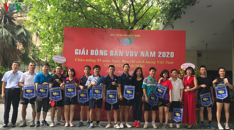 toan canh: giai bong ban vov ky niem 95 nam ngay bao chi cach mang hinh 1
