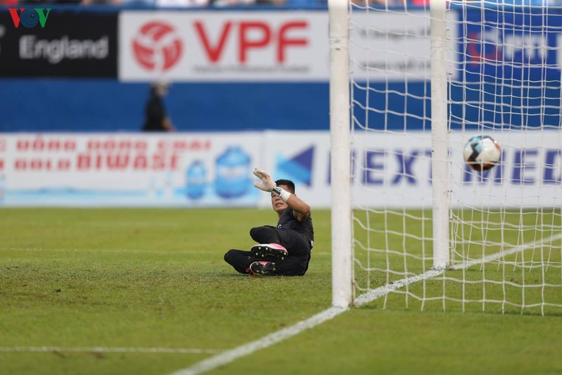 truc tiep v-league 2020: binh duong vs ha noi fc, da nang vs hagl hinh 8