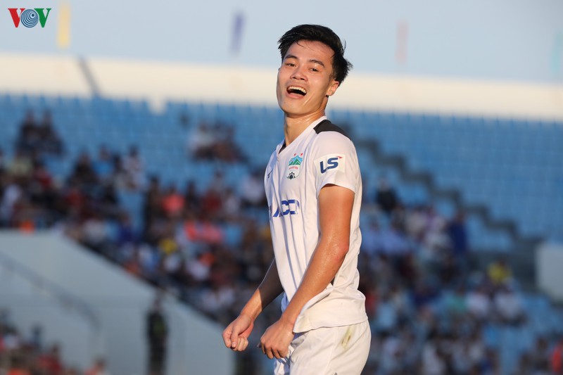 truc tiep v-league 2020: binh duong vs ha noi fc, da nang vs hagl hinh 3
