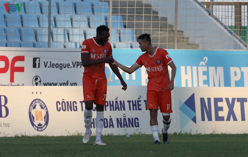 truc tiep v-league 2020: binh duong vs ha noi fc, da nang vs hagl hinh 4