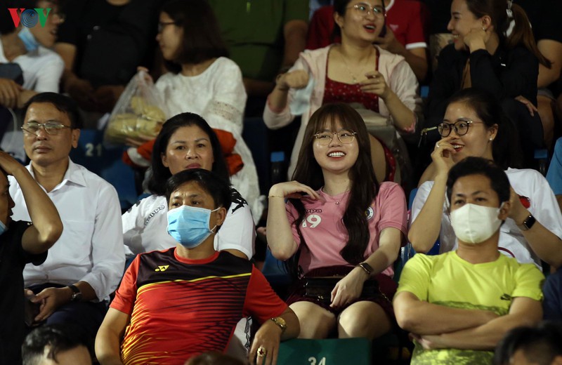xem truc tiep tphcm vs ha noi fc: vong 11 v-league 2020 hinh 2