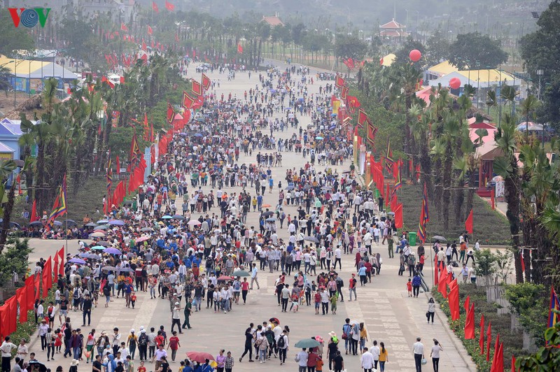 hon 1.000 chien si tham gia bao ve an ninh le hoi den hung 2019 hinh 2
