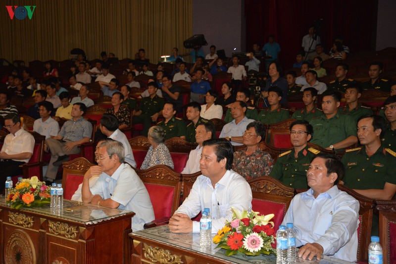 kich hat hoa lua truong bon lay dong trai tim khan gia mien tay hinh 2