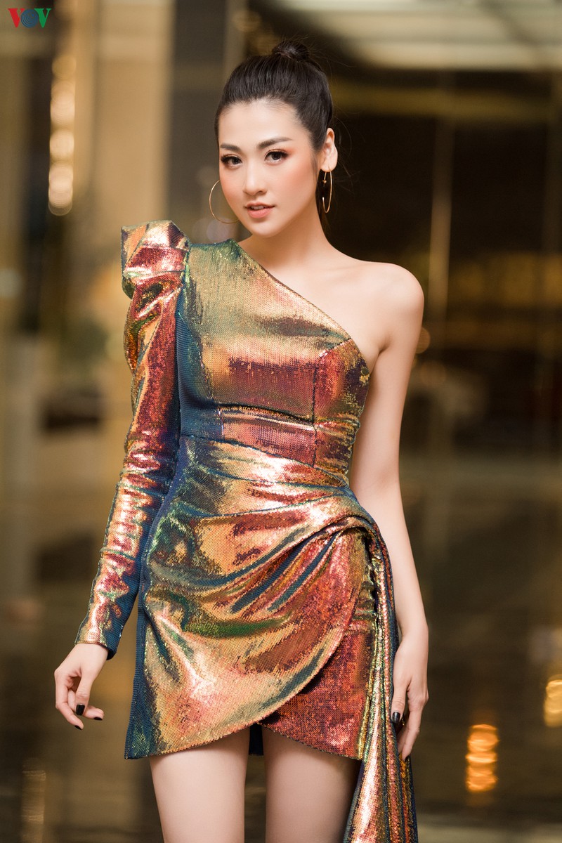 a hau tu anh hoi ngo dien vien phuong oanh va thu quynh hinh 1