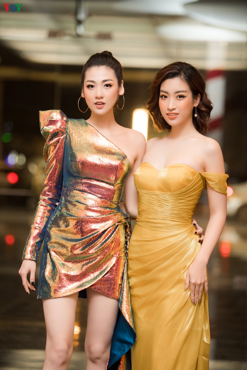 a hau tu anh hoi ngo dien vien phuong oanh va thu quynh hinh 11