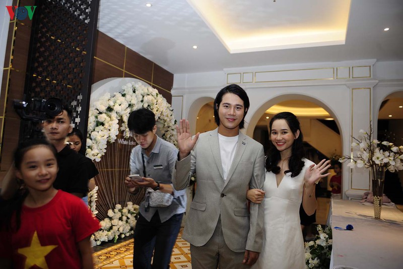 truc anh, tran phong "mat biec" bat ngo "hen ho" o hue hinh 1